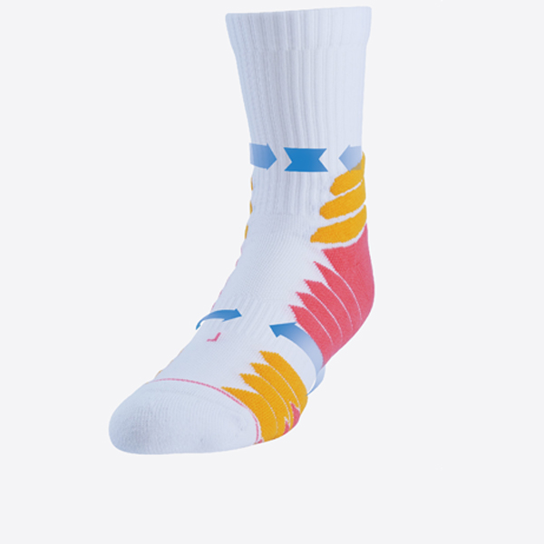 Évolution du design des chaussettes de sport dans le fitness et le streetwear